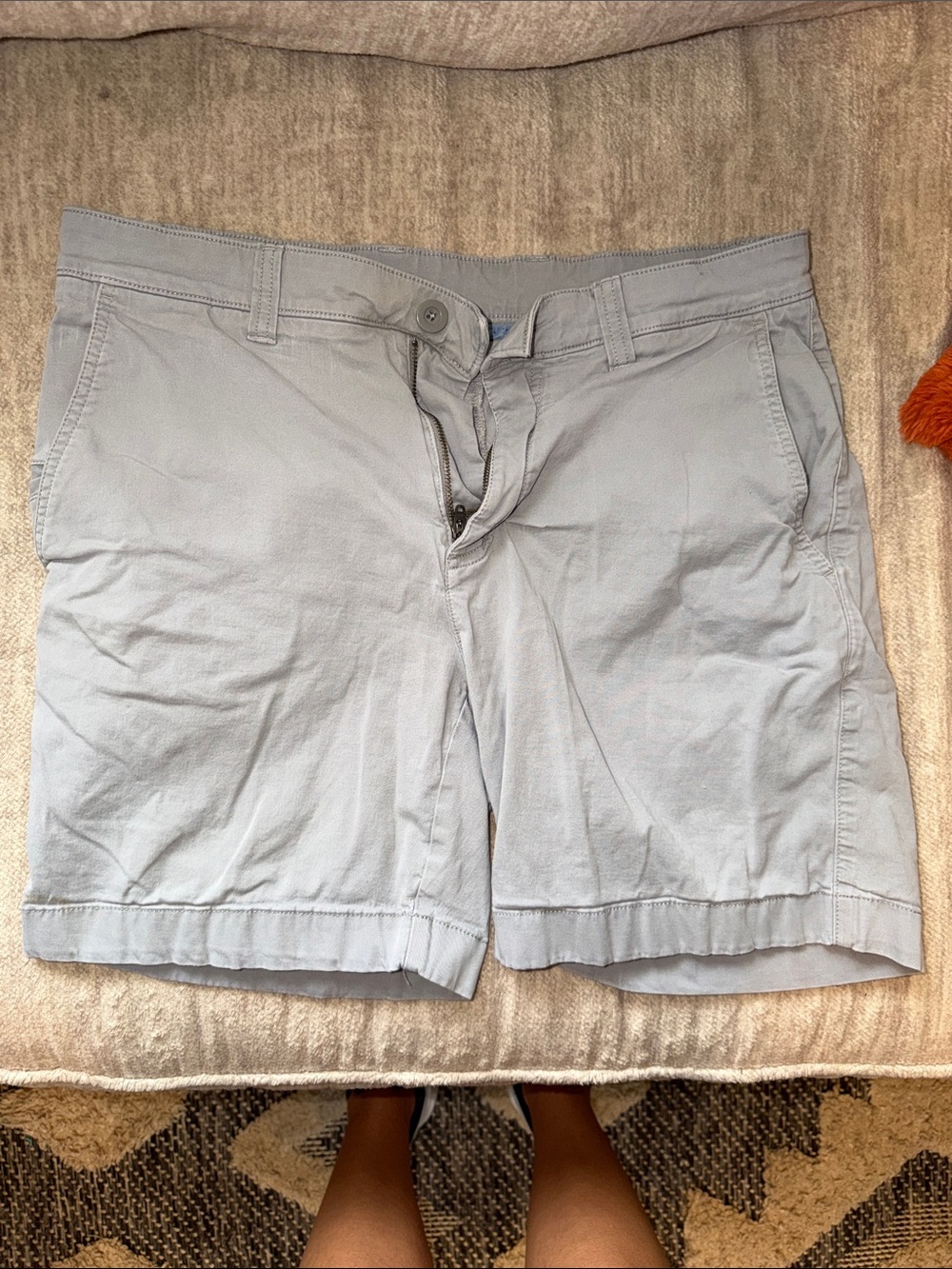 Roundtree & York Trim Fit 7” Chino Shorts